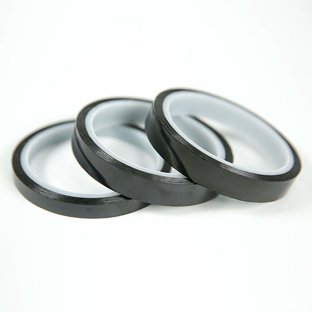 High cleanliness, ultra-thin and high viscosity tape